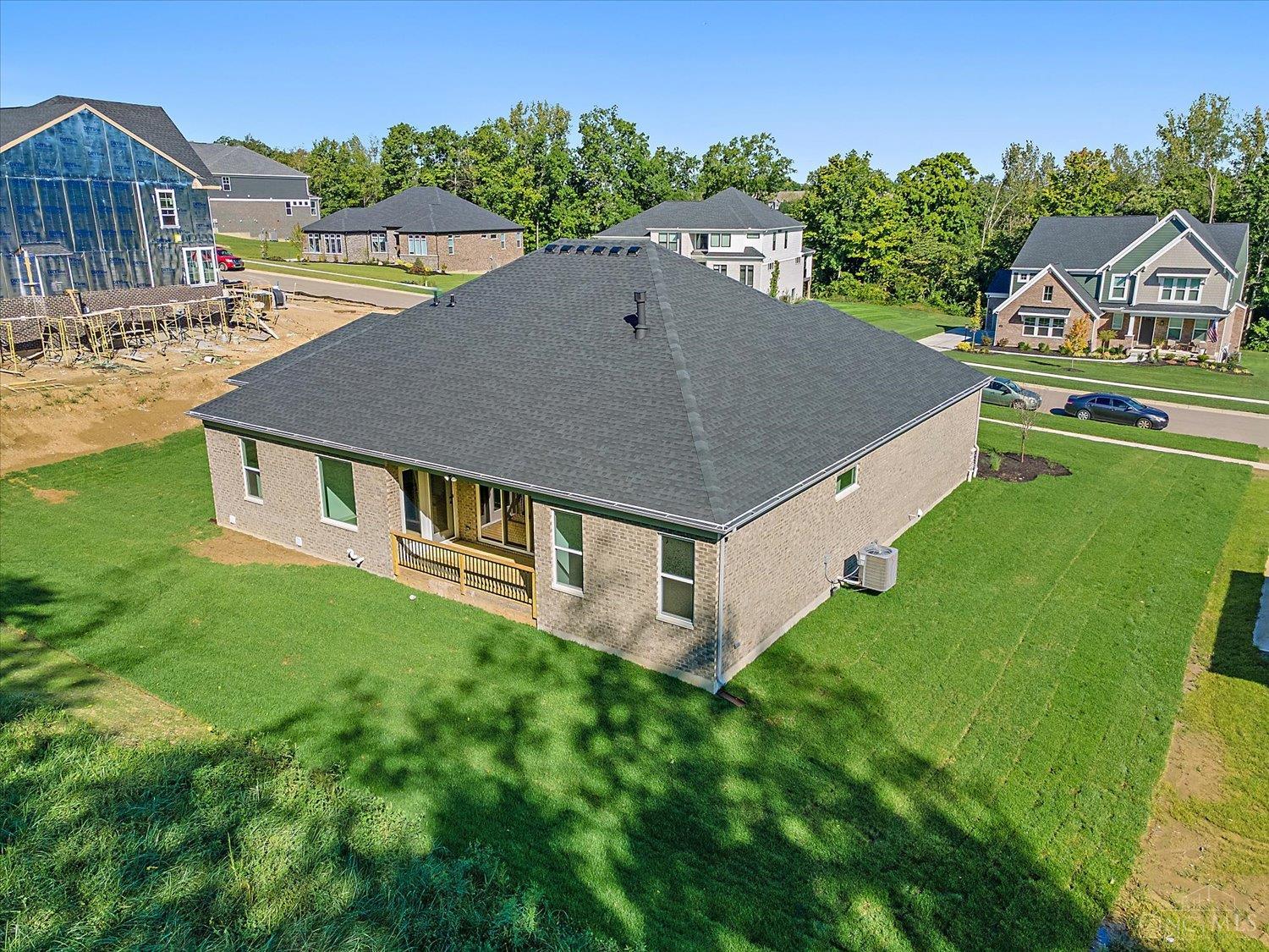2439 Bent Grass Drive Property Photo 28
