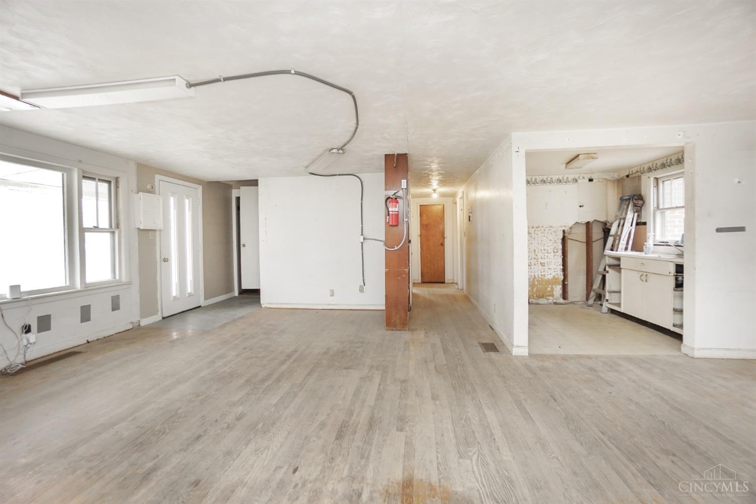 8384 Old 3c Highway Property Photo 10