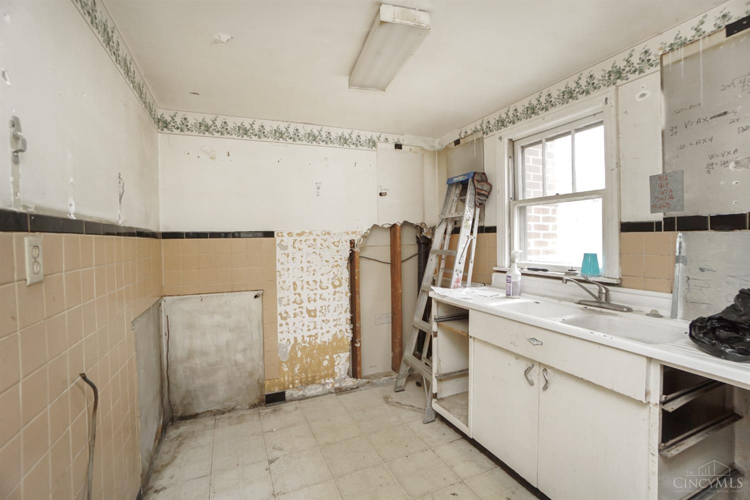 8384 Old 3c Highway Property Photo 12