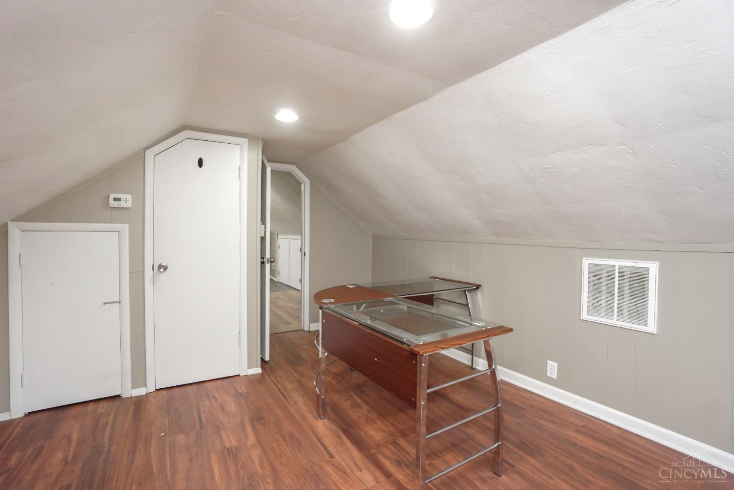 8384 Old 3c Highway Property Photo 24