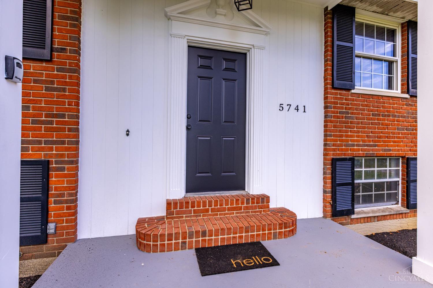 5741 Nickview Drive Property Photo 6