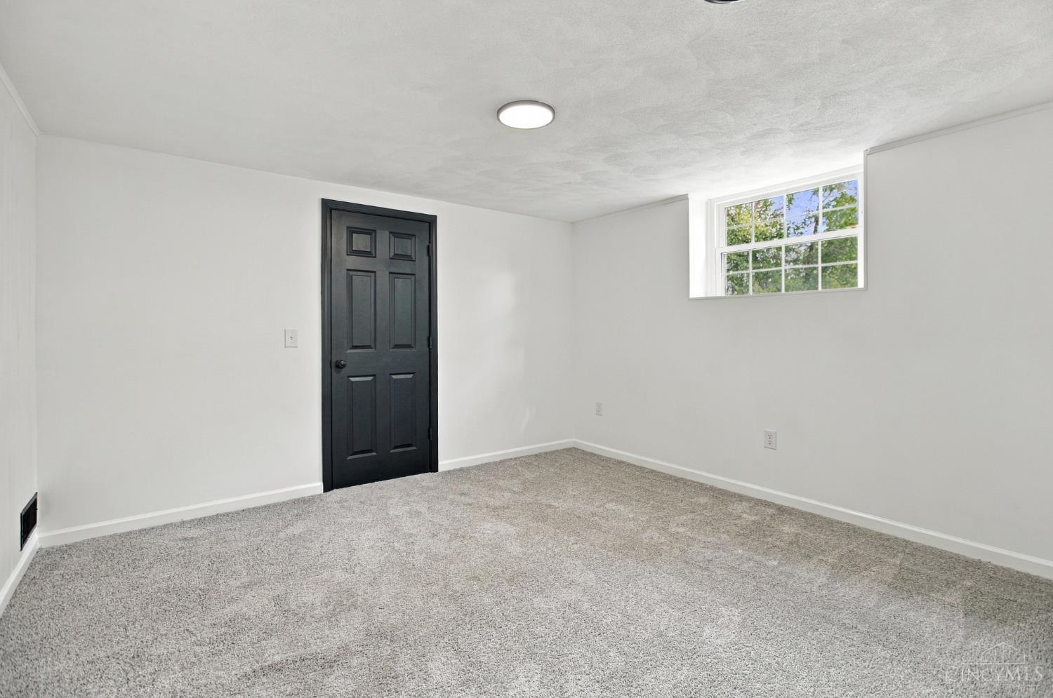 5741 Nickview Drive Property Photo 32