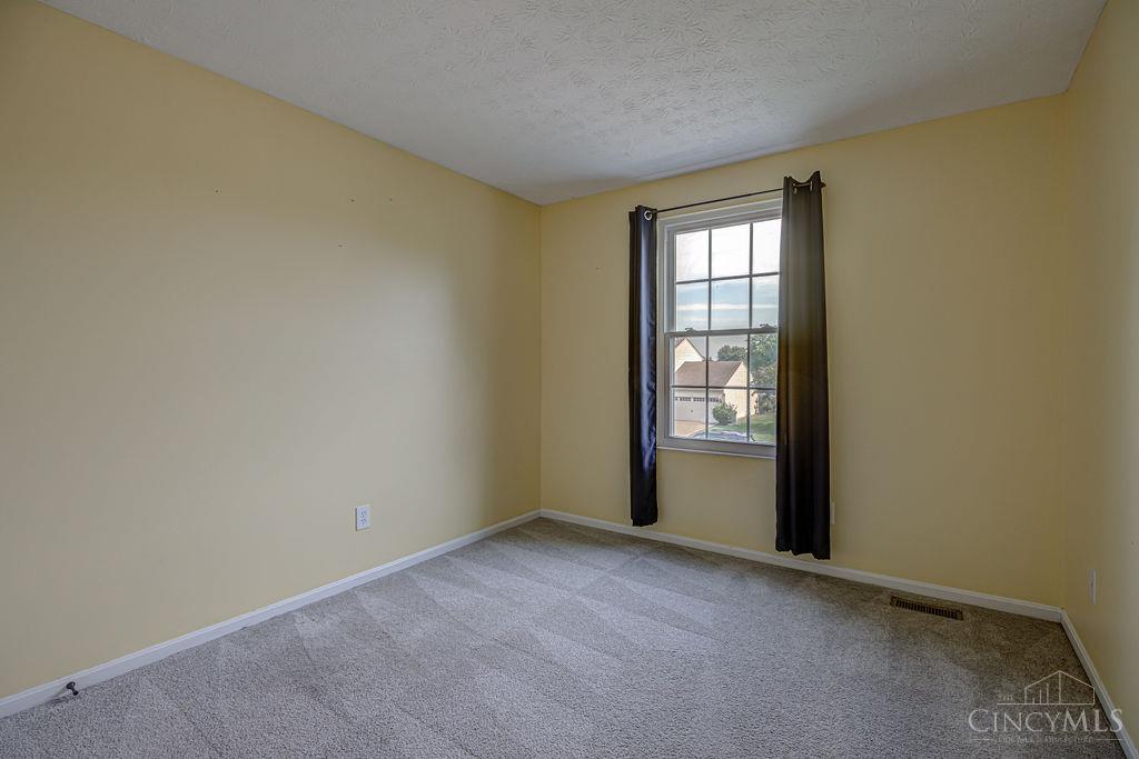 617 Willow Place Property Photo 17
