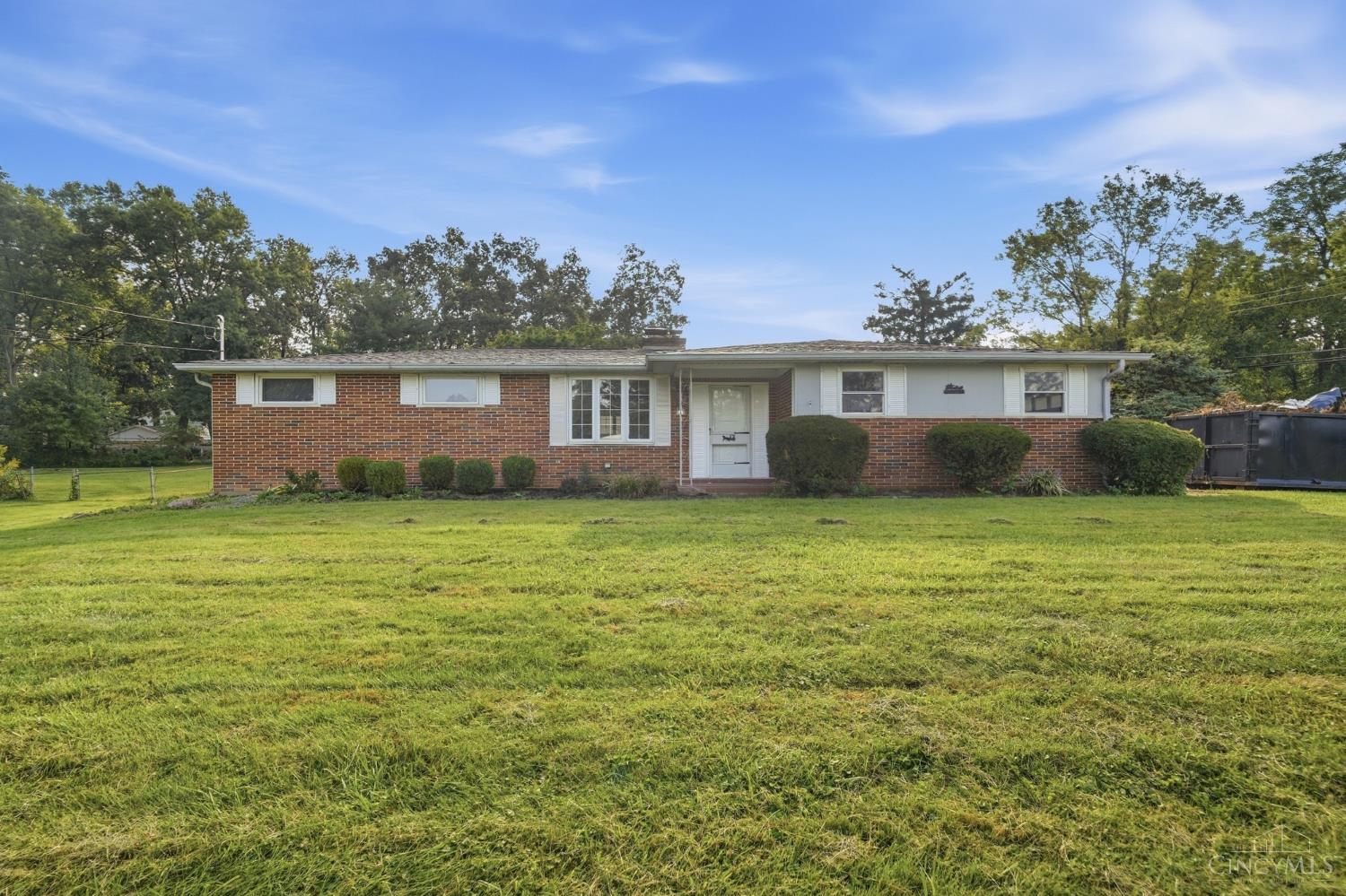 9590 Oleary Drive Property Photo 1
