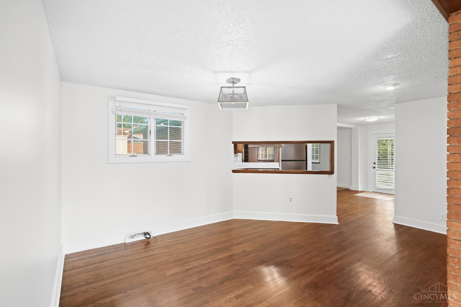 9590 Oleary Drive Property Photo 10