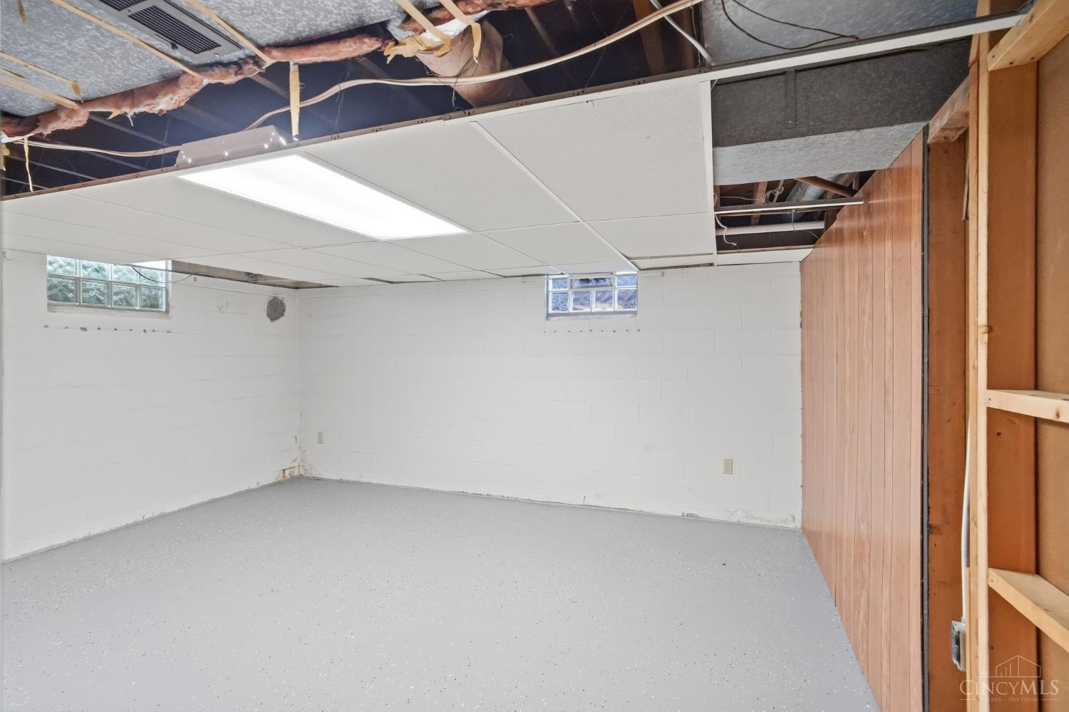 9590 Oleary Drive Property Photo 31