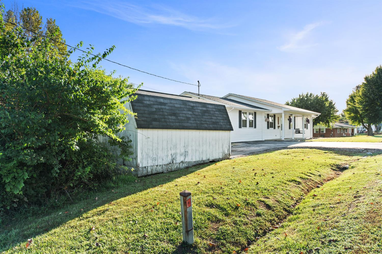 5781 Camp Run Road Property Photo 4