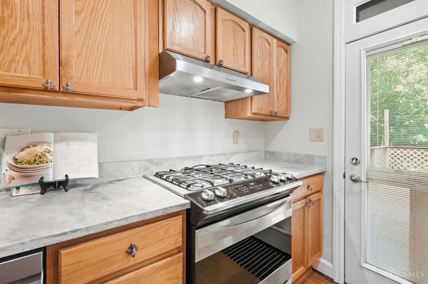 6049 Cary Avenue Property Photo 18