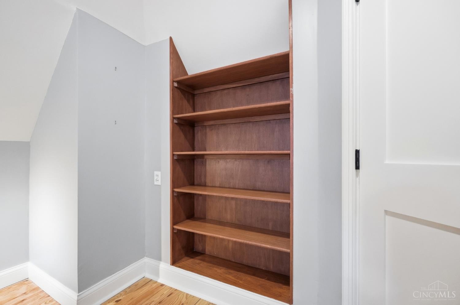 6049 Cary Avenue Property Photo 36