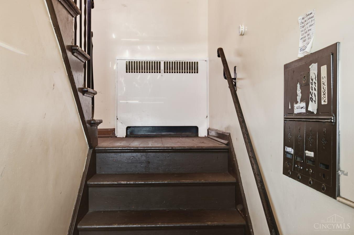 1808 Losantiville Avenue Property Photo 8