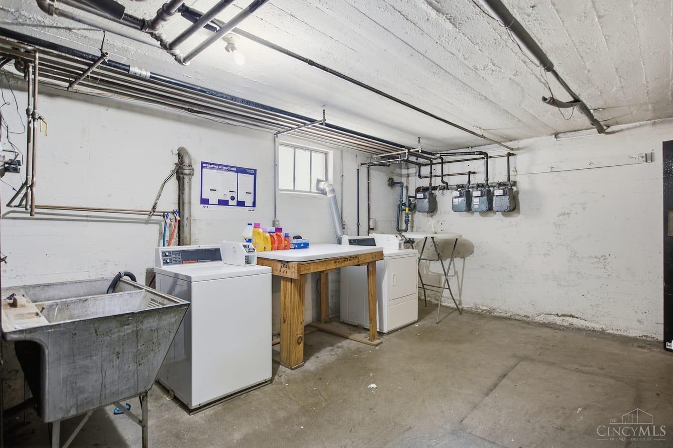 1808 Losantiville Avenue Property Photo 11
