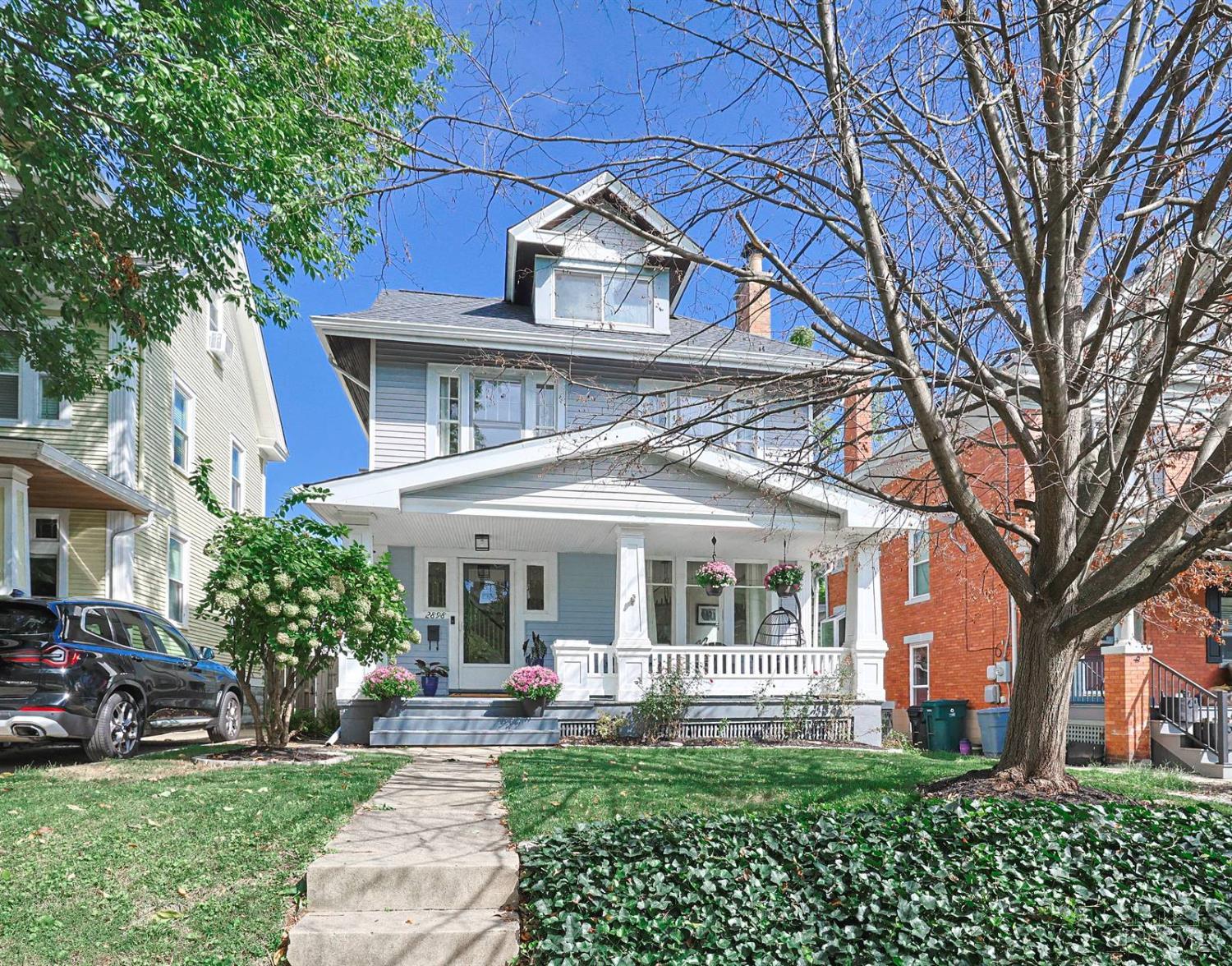 2898 Victoria Avenue Property Photo 1