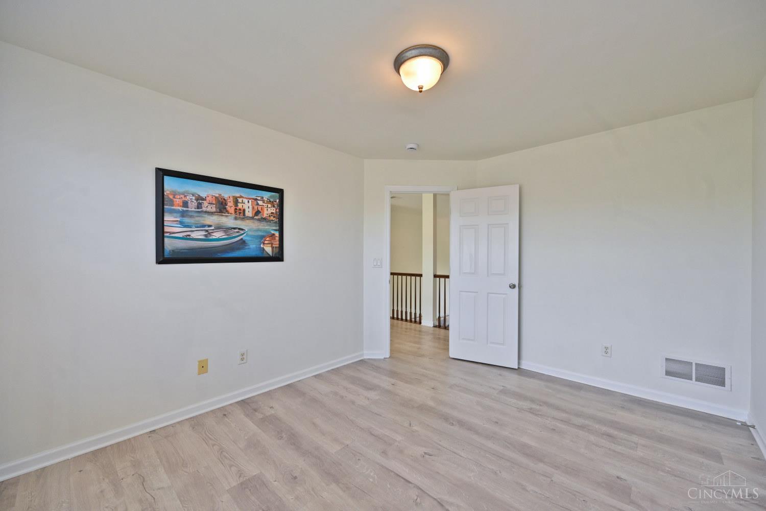5589 Rosebrook Way Property Photo 31
