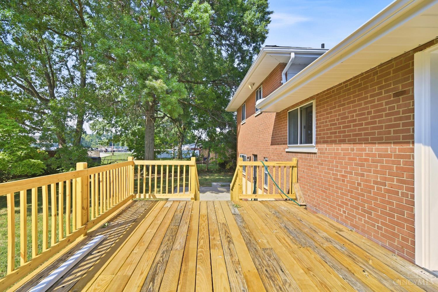 8819 Cavalier Drive Property Photo 25