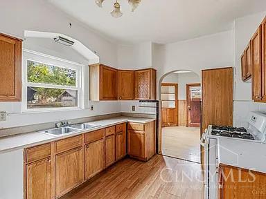 6605 Windward Street Property Photo 3