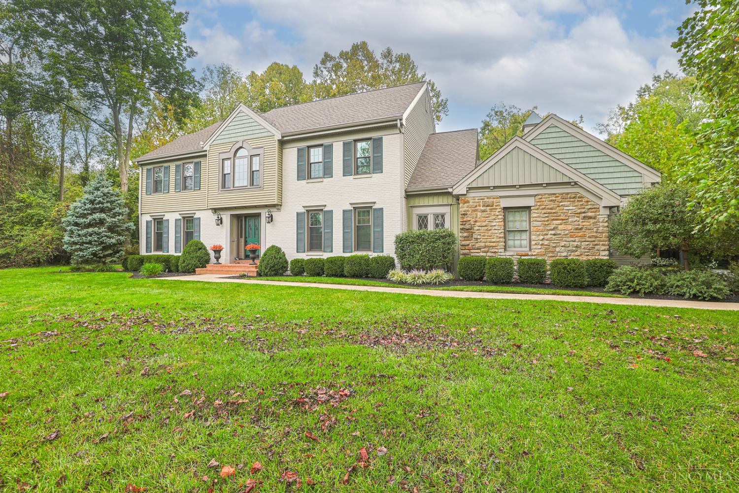 7712 Coldstream Woods Drive Property Photo 3