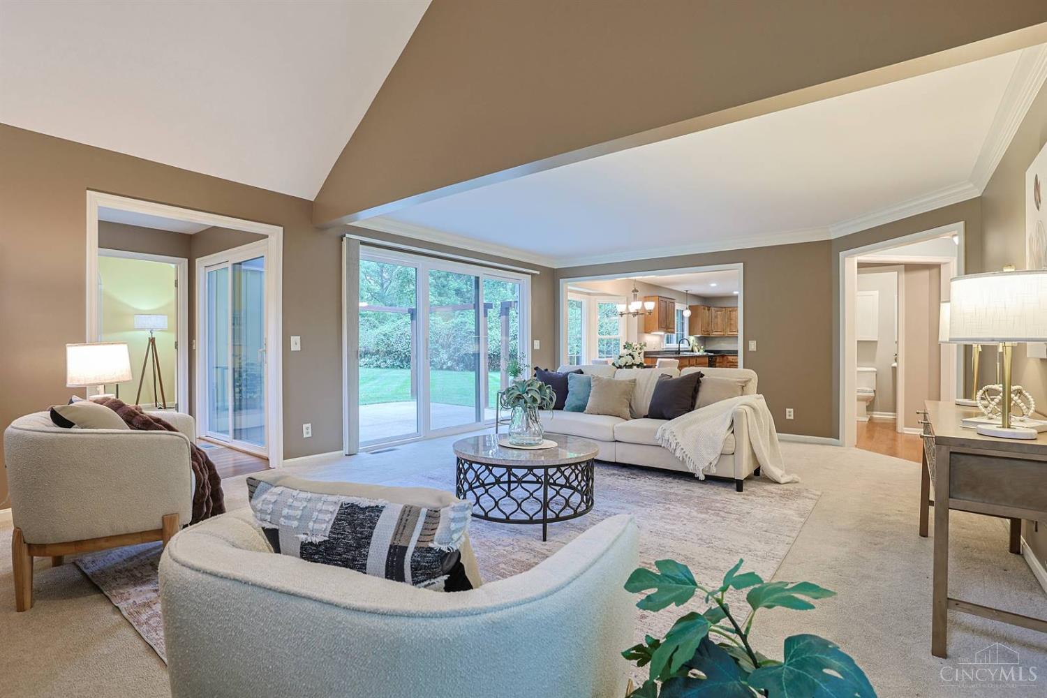 7712 Coldstream Woods Drive Property Photo 10