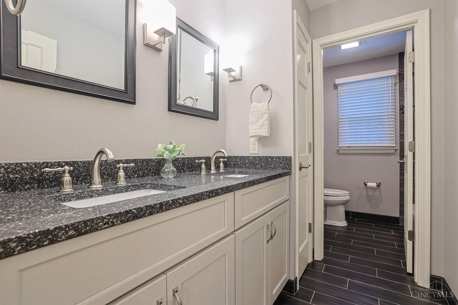 7712 Coldstream Woods Drive Property Photo 50