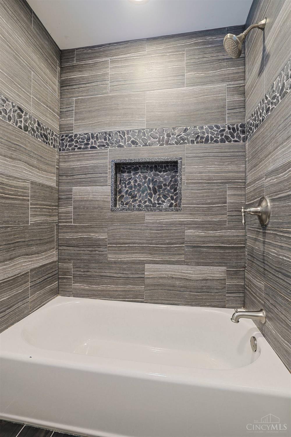 7712 Coldstream Woods Drive Property Photo 62