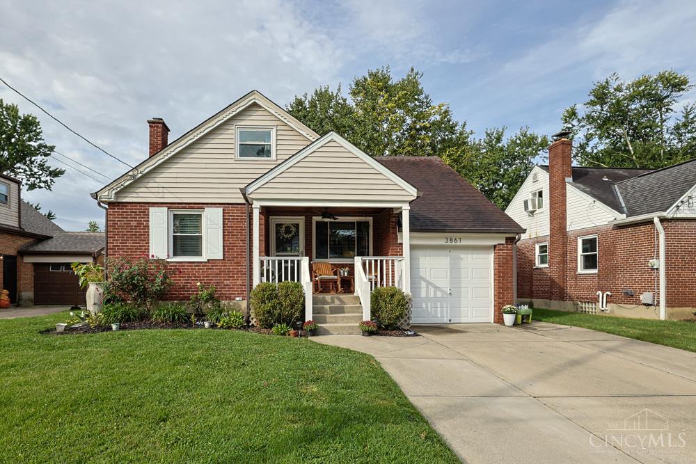 3861 Meadowlark Lane Property Photo 1
