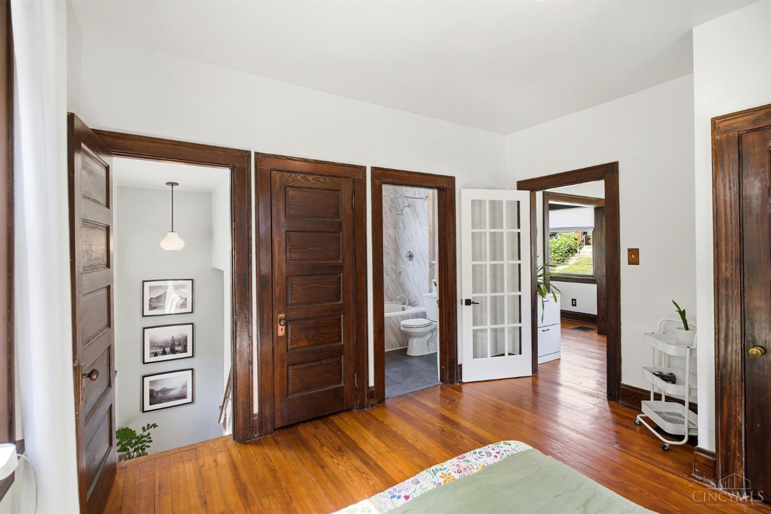 1539 Ambrose Avenue Property Photo 19
