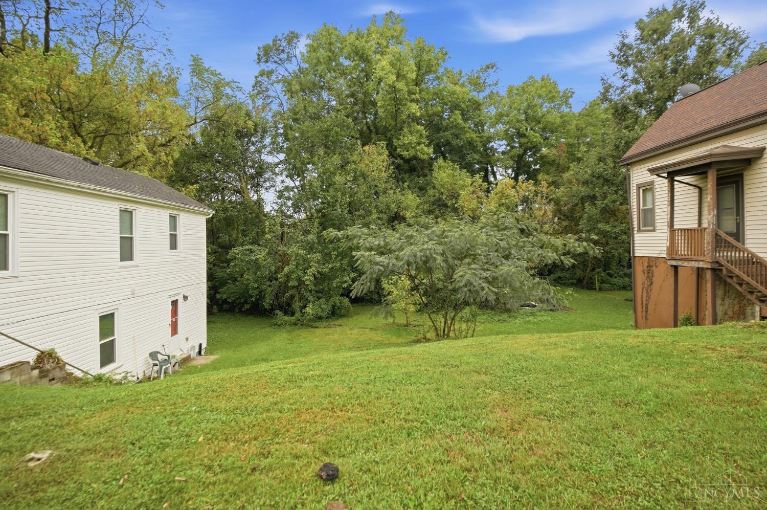 1539 Ambrose Avenue Property Photo 45