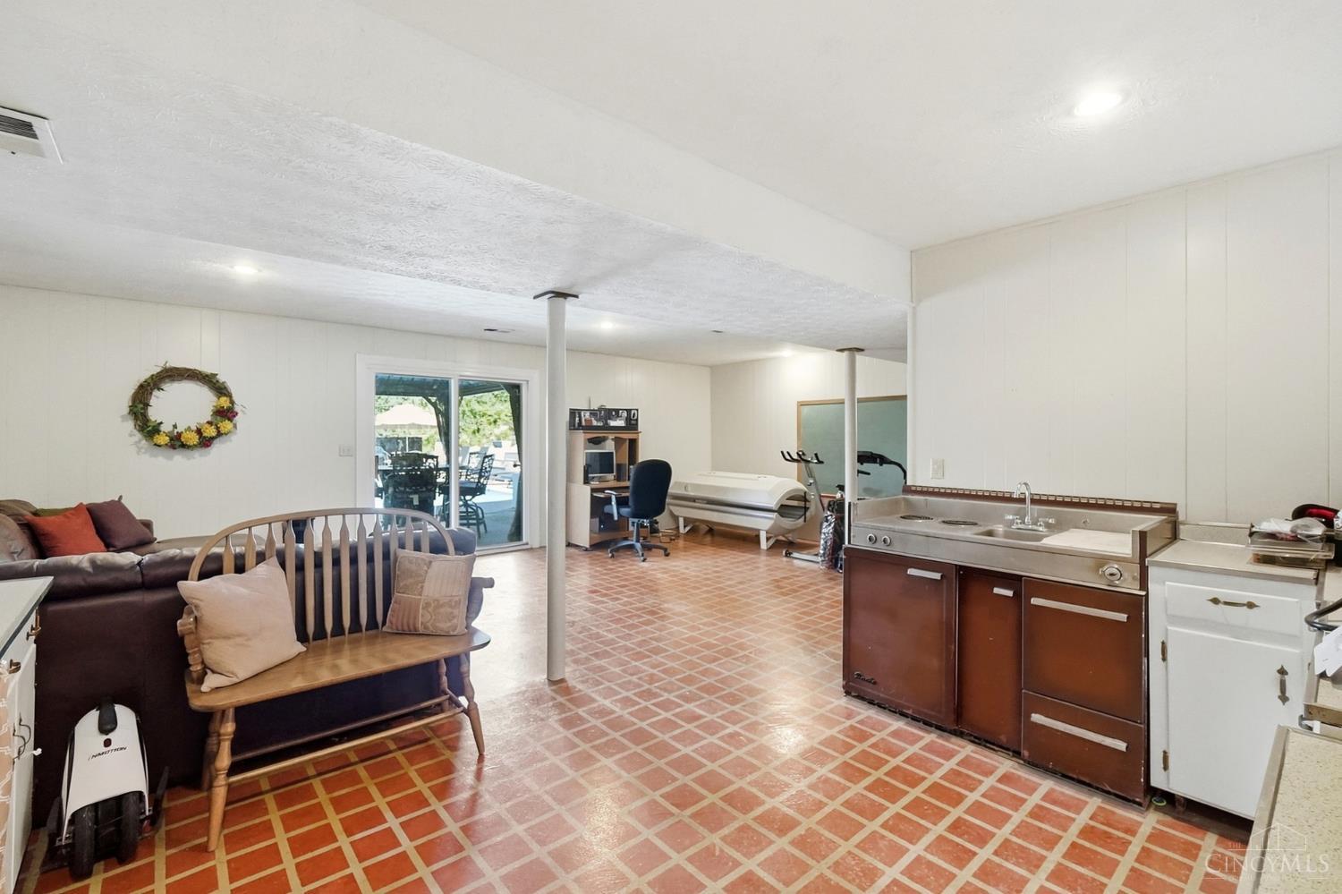 6272 Hendrickson Road Property Photo 50