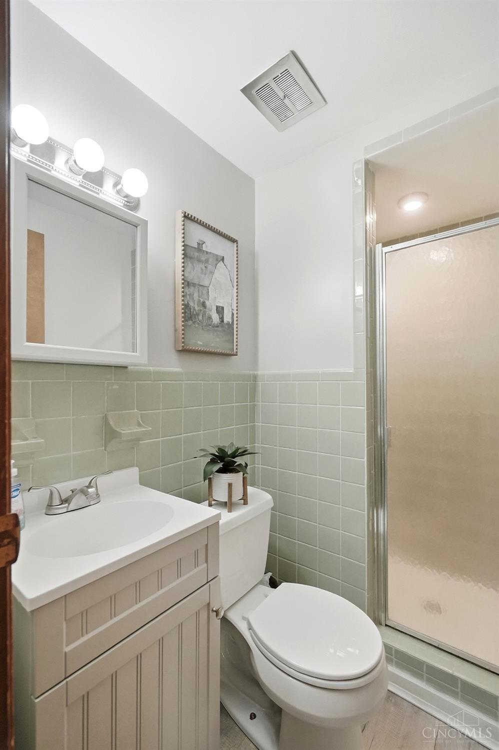 6272 Hendrickson Road Property Photo 55