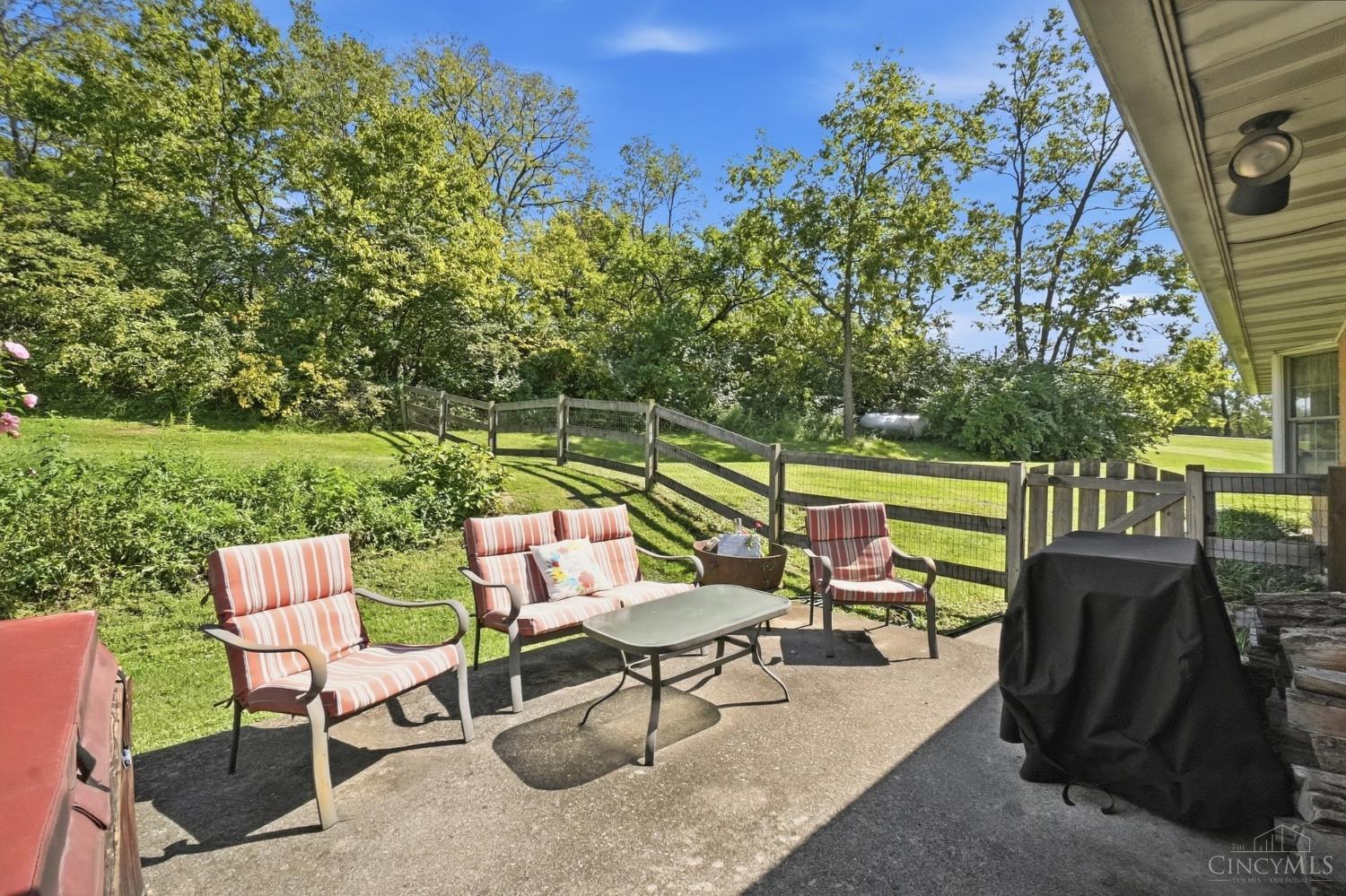 6272 Hendrickson Road Property Photo 79