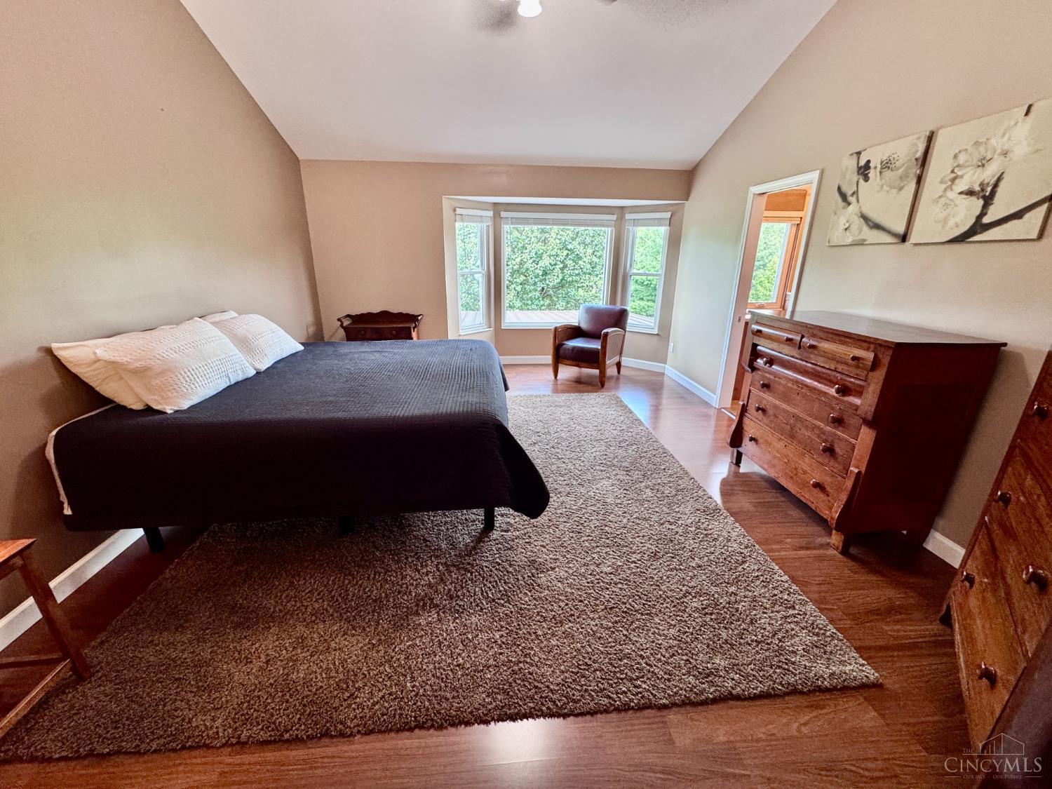 6218 Hedgerow Drive Property Photo 25