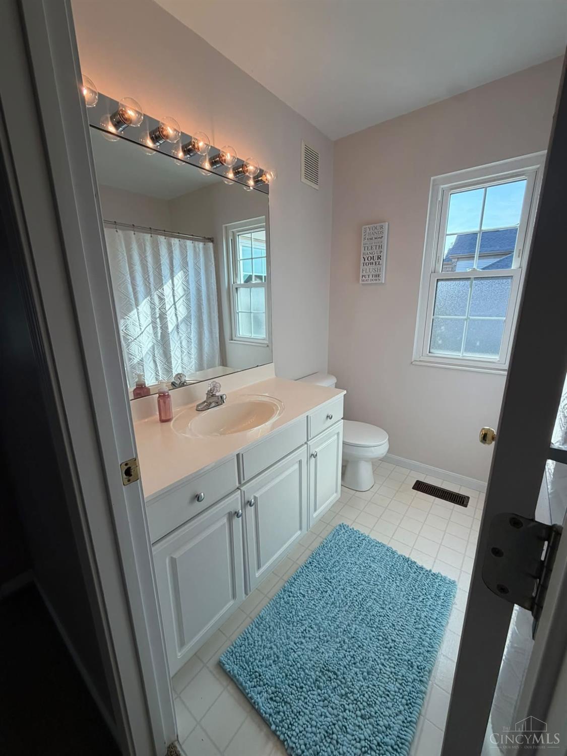 6218 Hedgerow Drive Property Photo 31