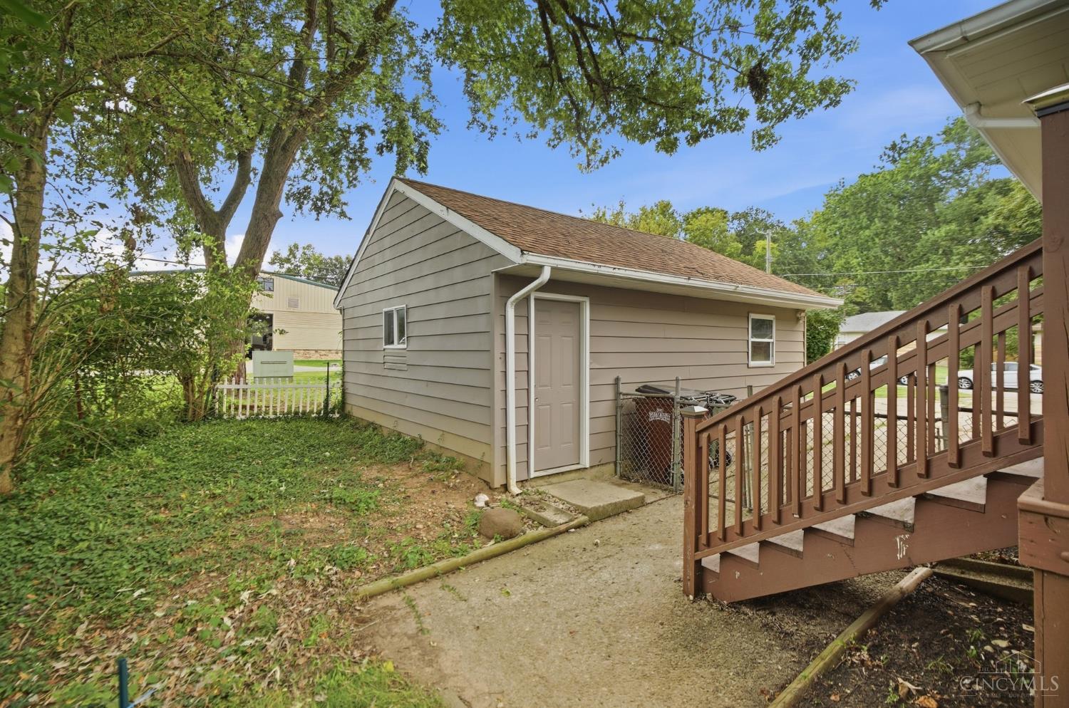 2 Clertoma Drive Property Photo 33