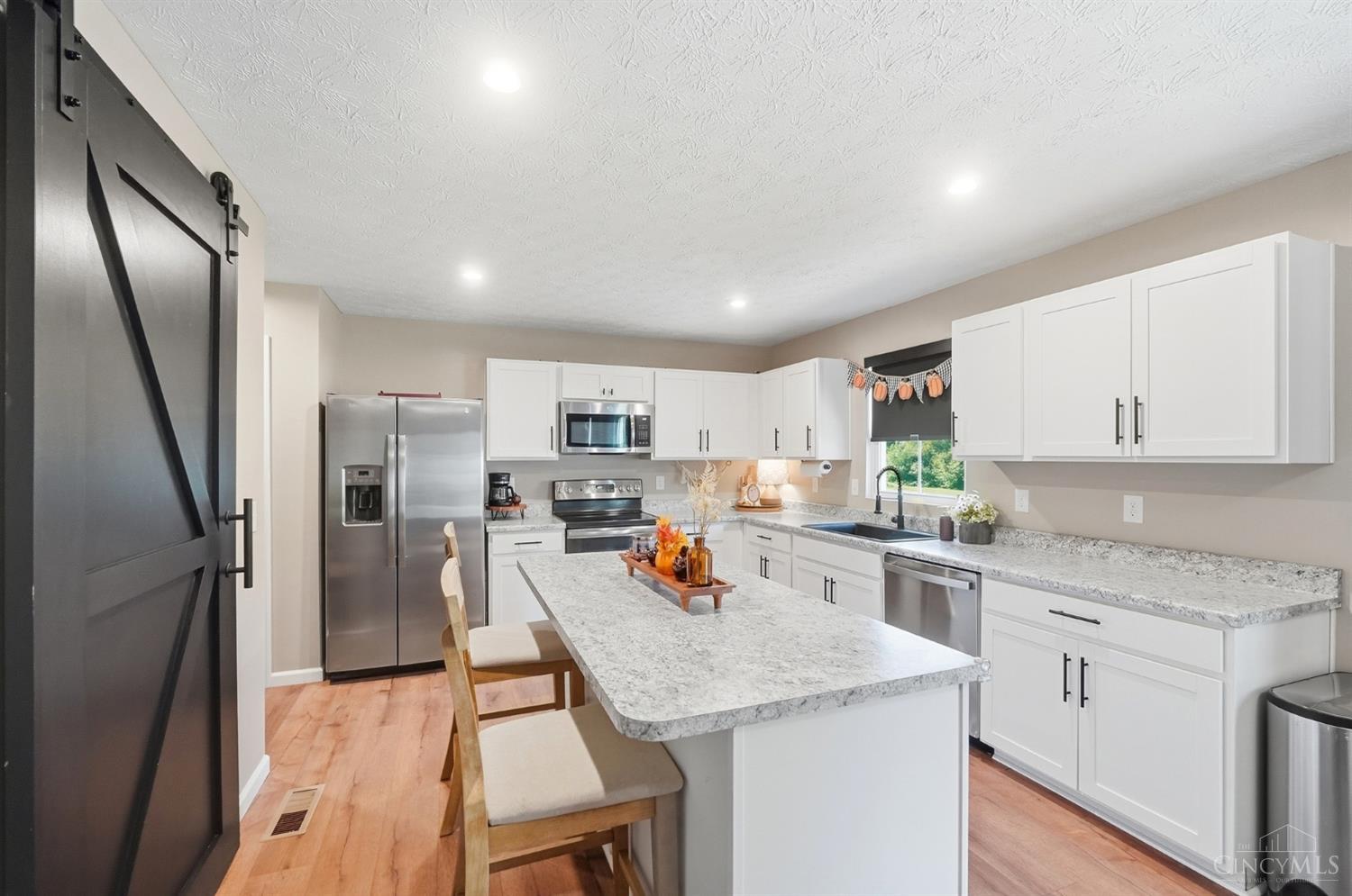 1371 Acadia Avenue Property Photo 13
