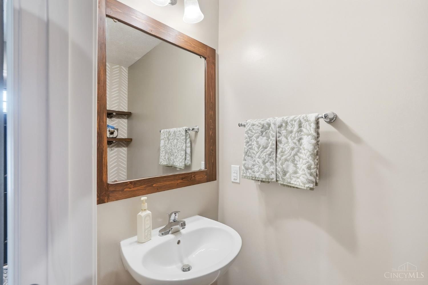 1371 Acadia Avenue Property Photo 22