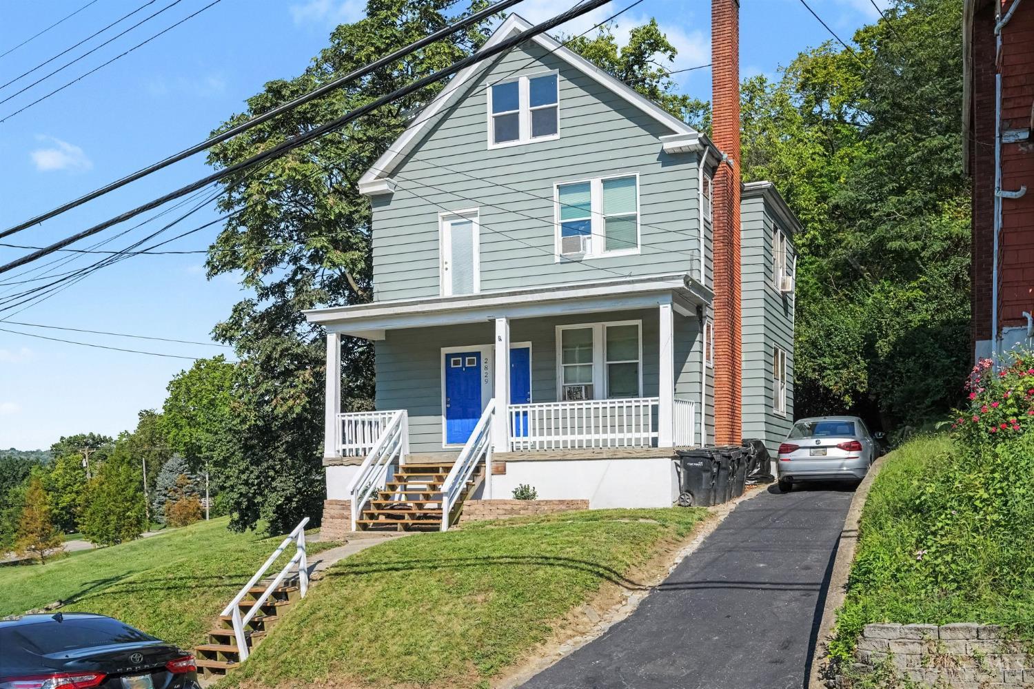2829 Marshall Avenue Property Photo 4