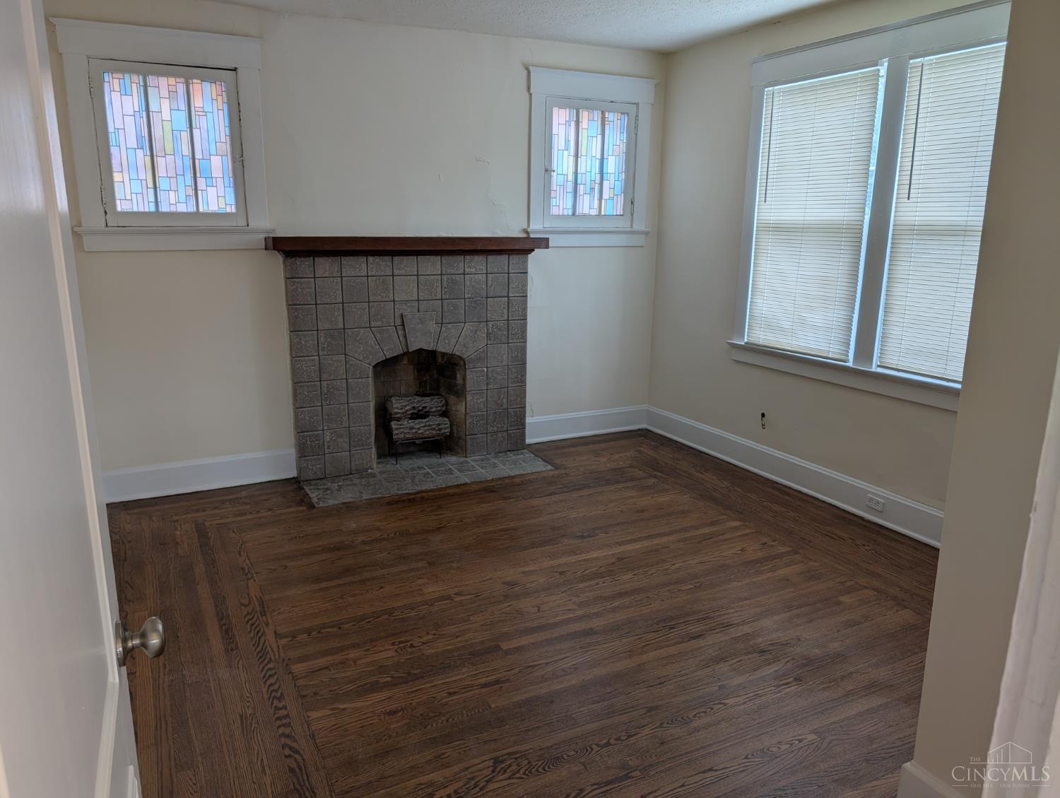 2829 Marshall Avenue Property Photo 20
