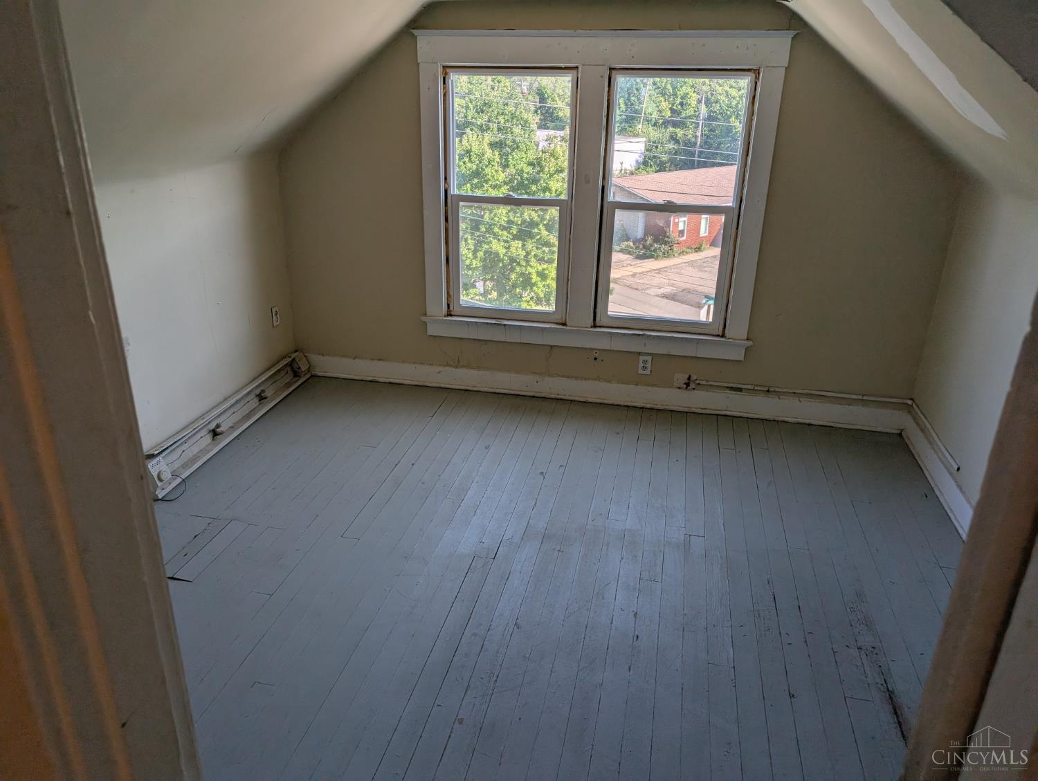 2829 Marshall Avenue Property Photo 23