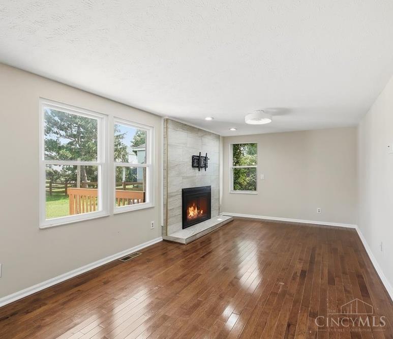 8256 Winters Lane Property Photo 16
