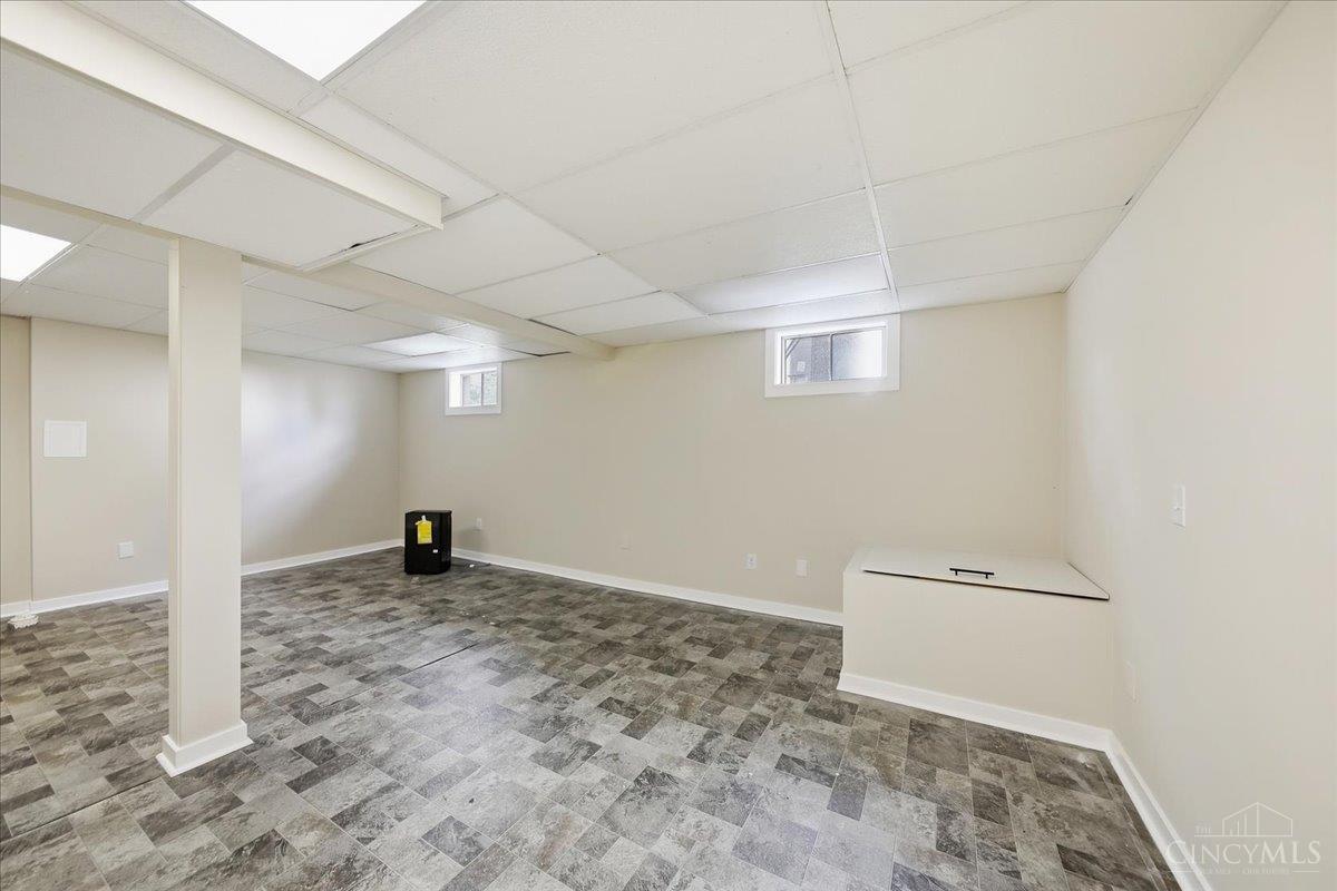8256 Winters Lane Property Photo 38