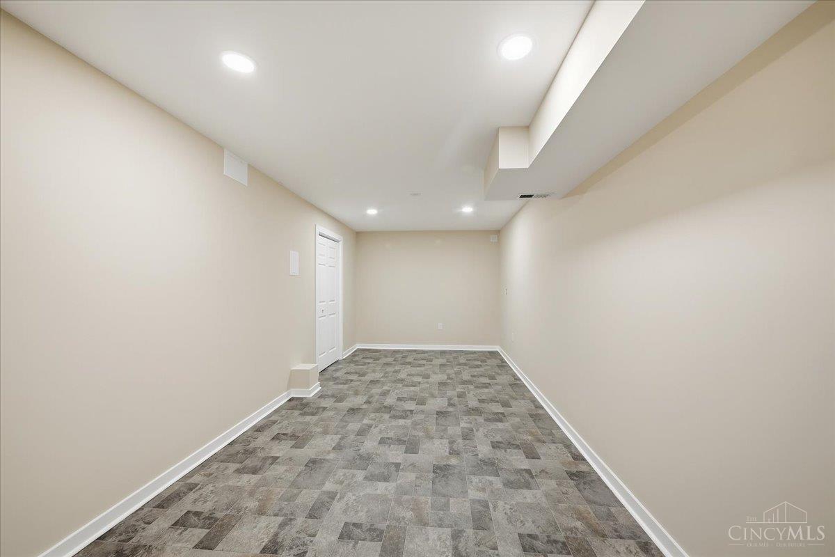 8256 Winters Lane Property Photo 41