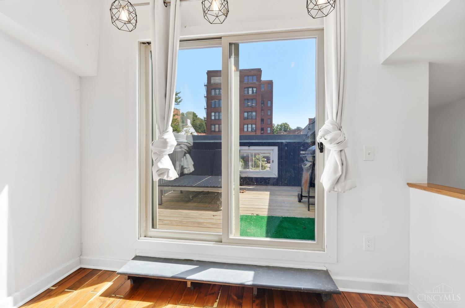 1314 Spring Street Property Photo 22