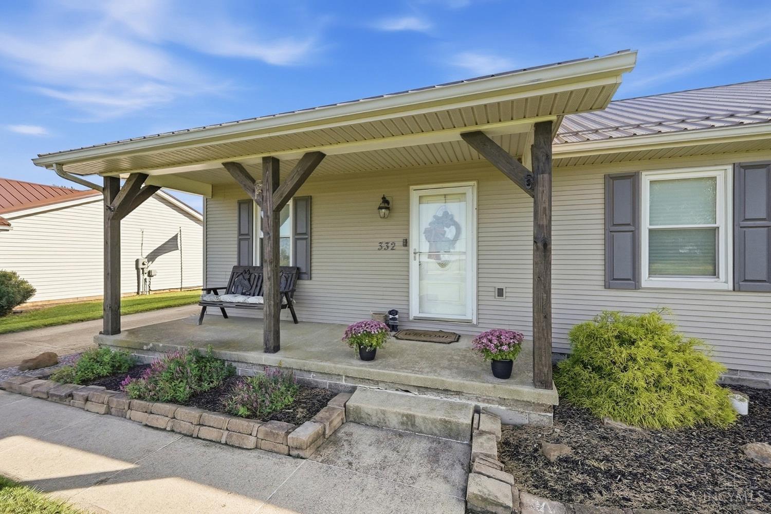332 Dakins Chapel Road Property Photo 2