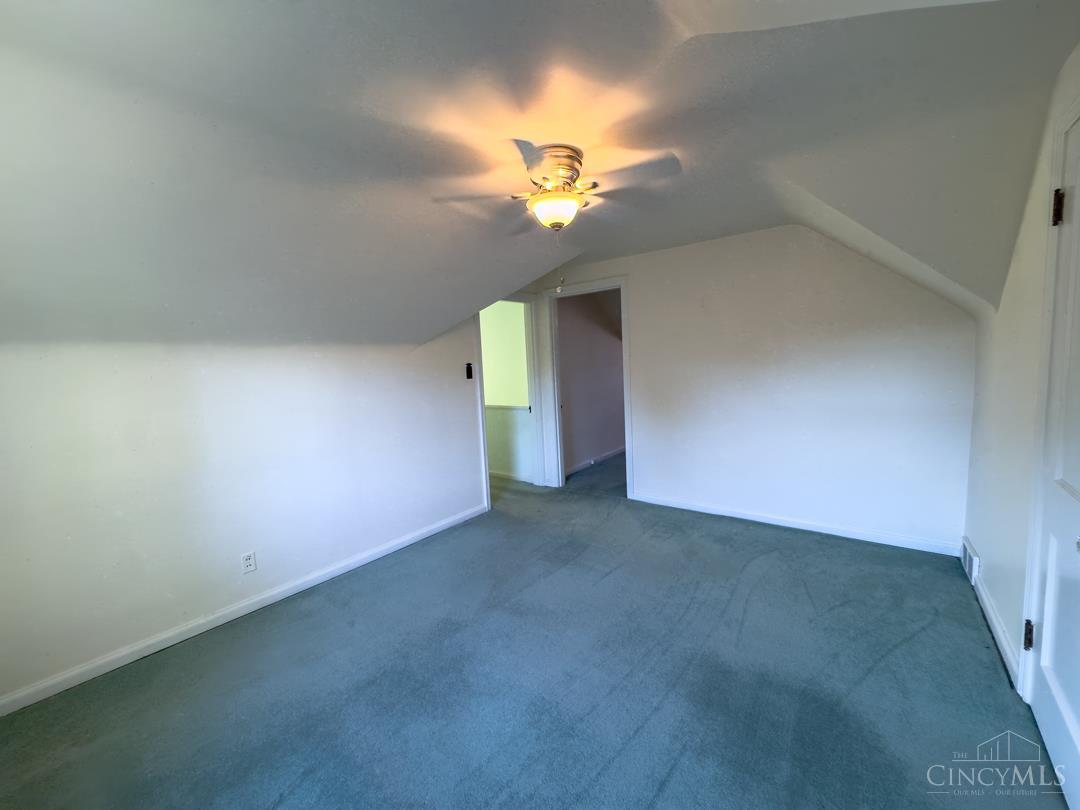 5923 Beacraft Avenue Property Photo 13