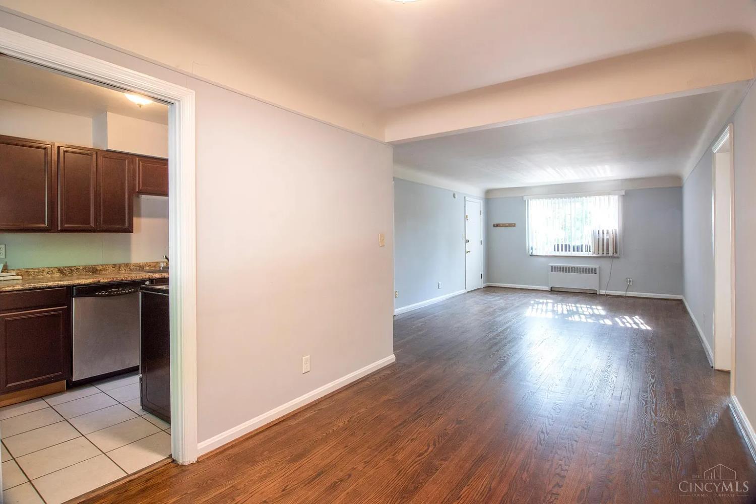 1735 Sutton Avenue Property Photo 29