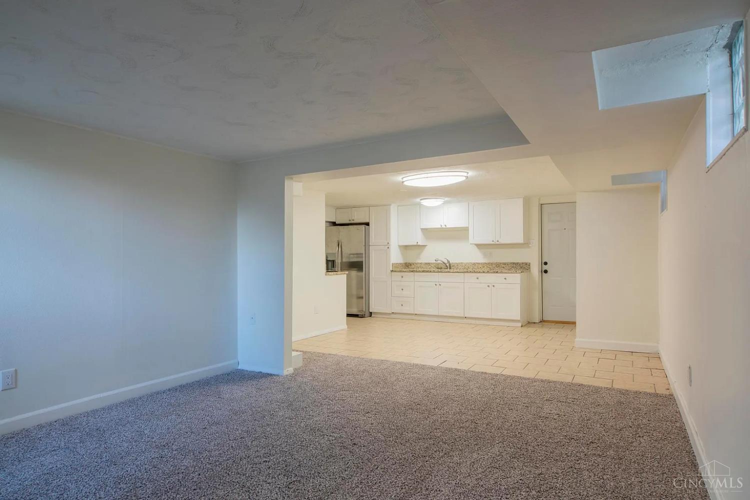 1735 Sutton Avenue Property Photo 43