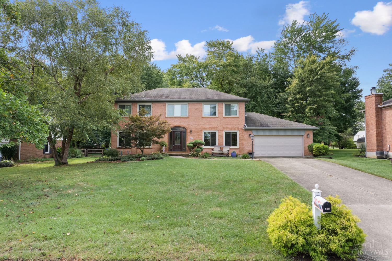 809 Deer Valley Drive Property Photo 1