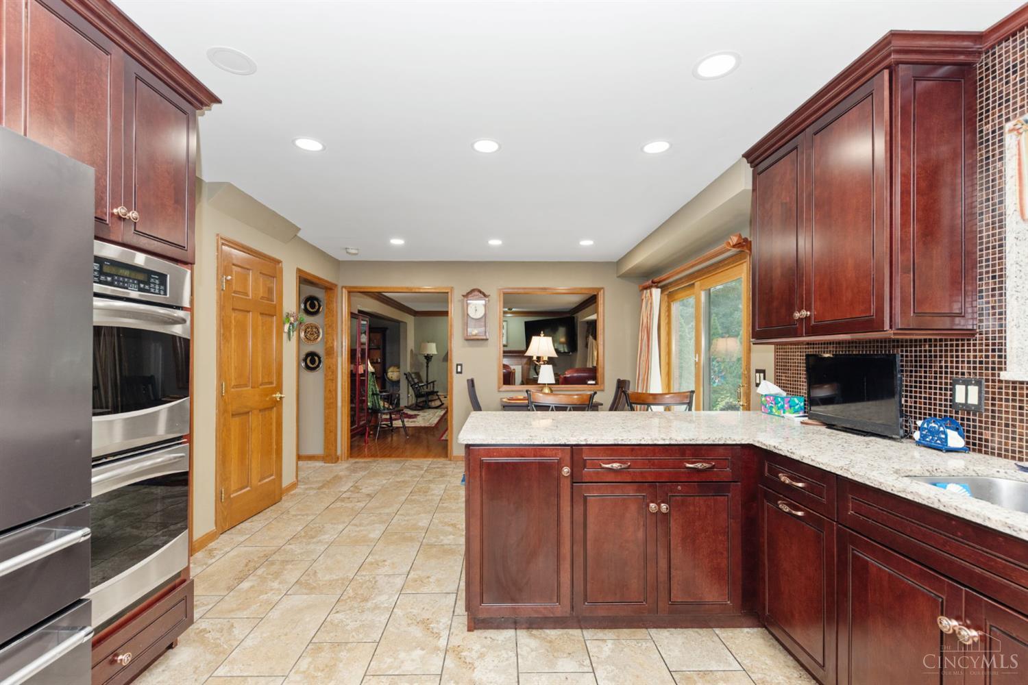 809 Deer Valley Drive Property Photo 21