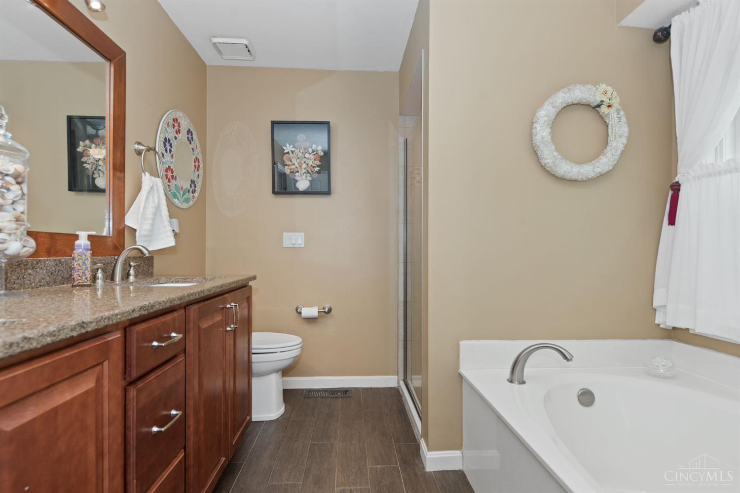 809 Deer Valley Drive Property Photo 26