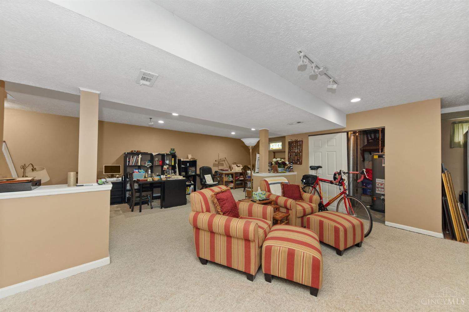 809 Deer Valley Drive Property Photo 31