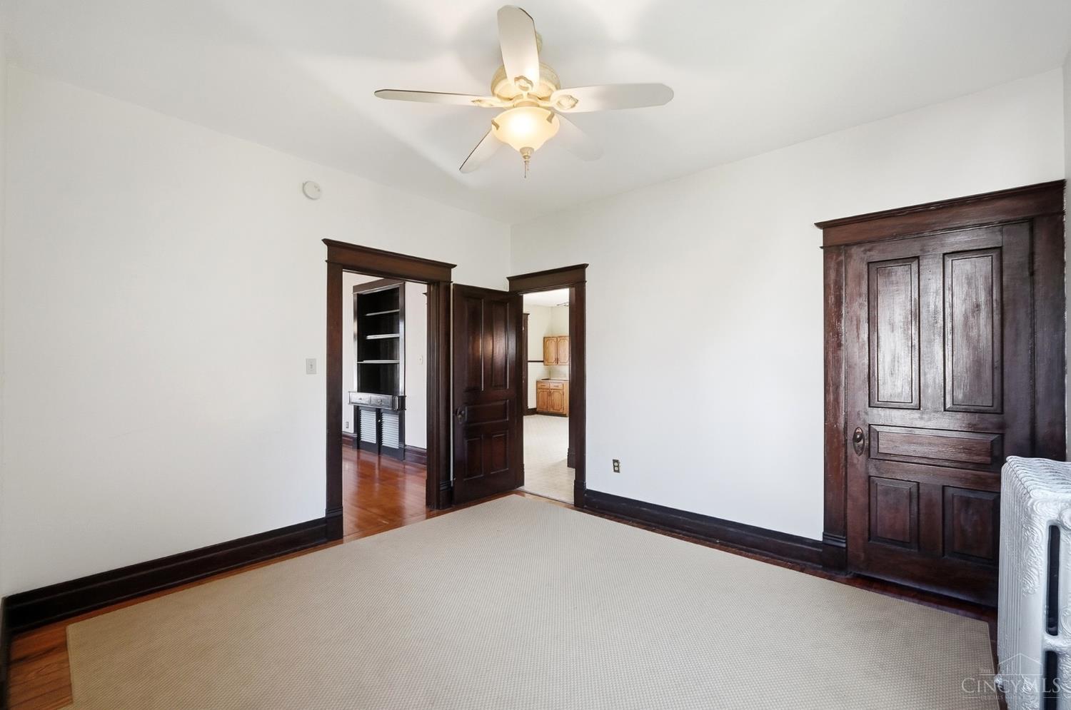 300 Reading Road Property Photo 29